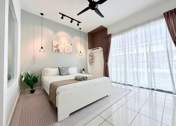 Owl Nest Suite\' At Aeropod Sovo