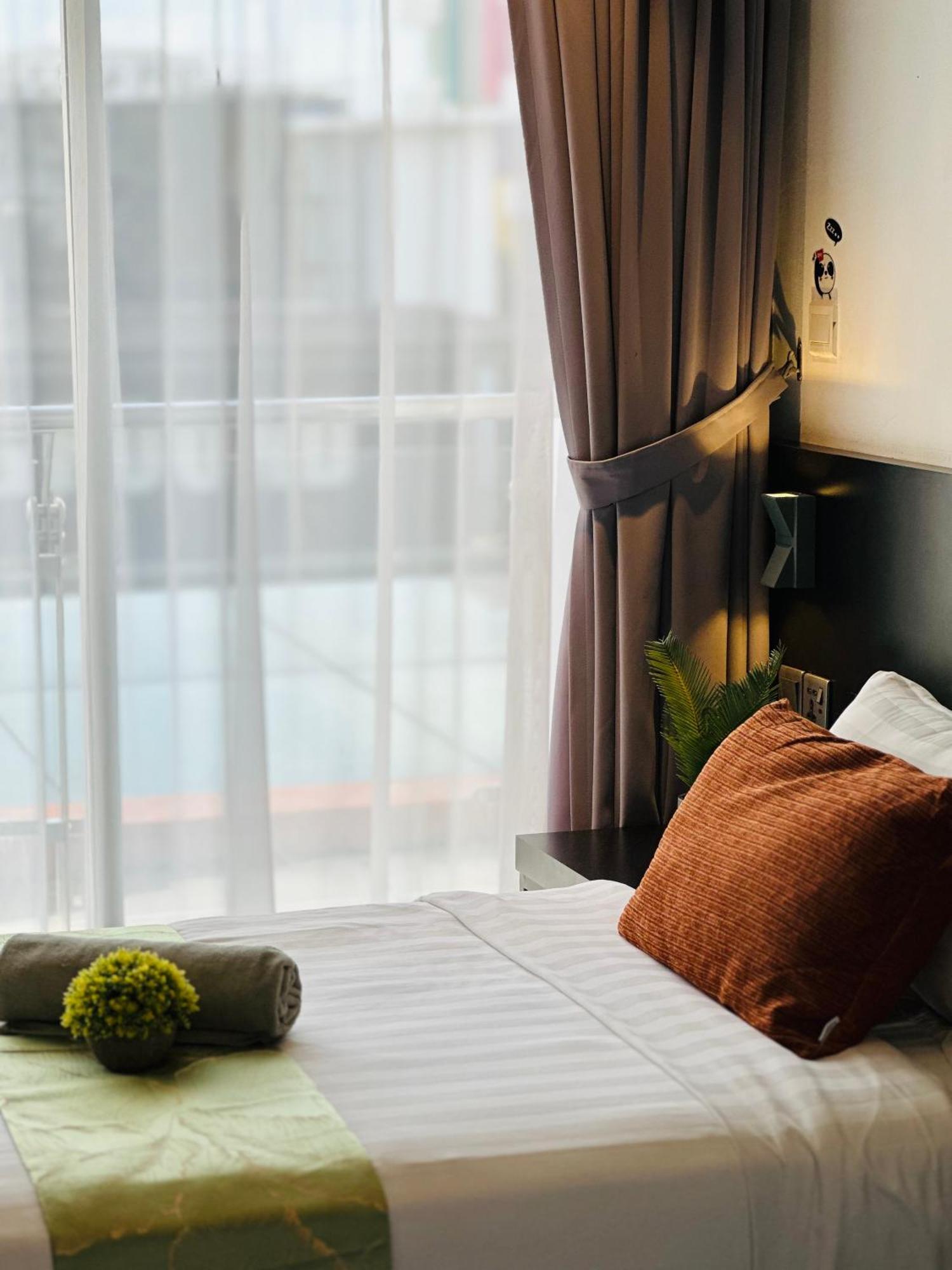 Owl Nest Suite' At Aeropod Sovo Apartment
